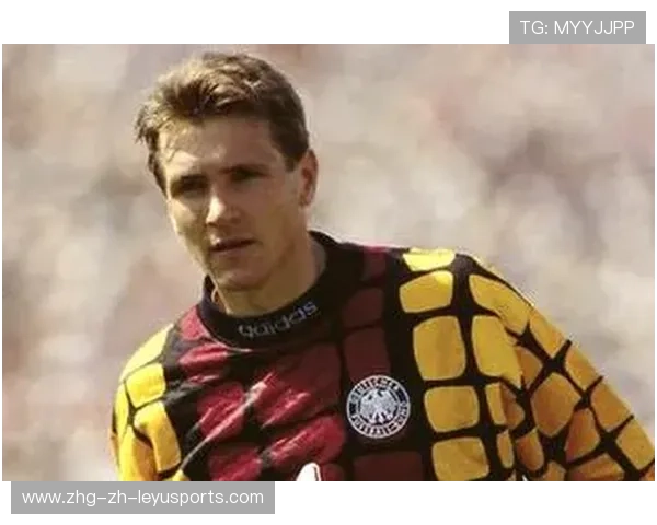 德国门将状态回暖，多次高难度扑救提振信心